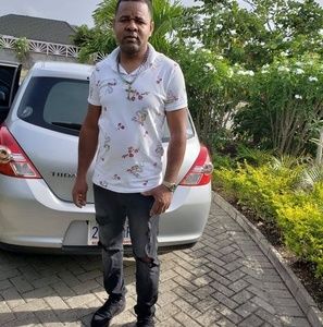 Meet your Posher, Damian